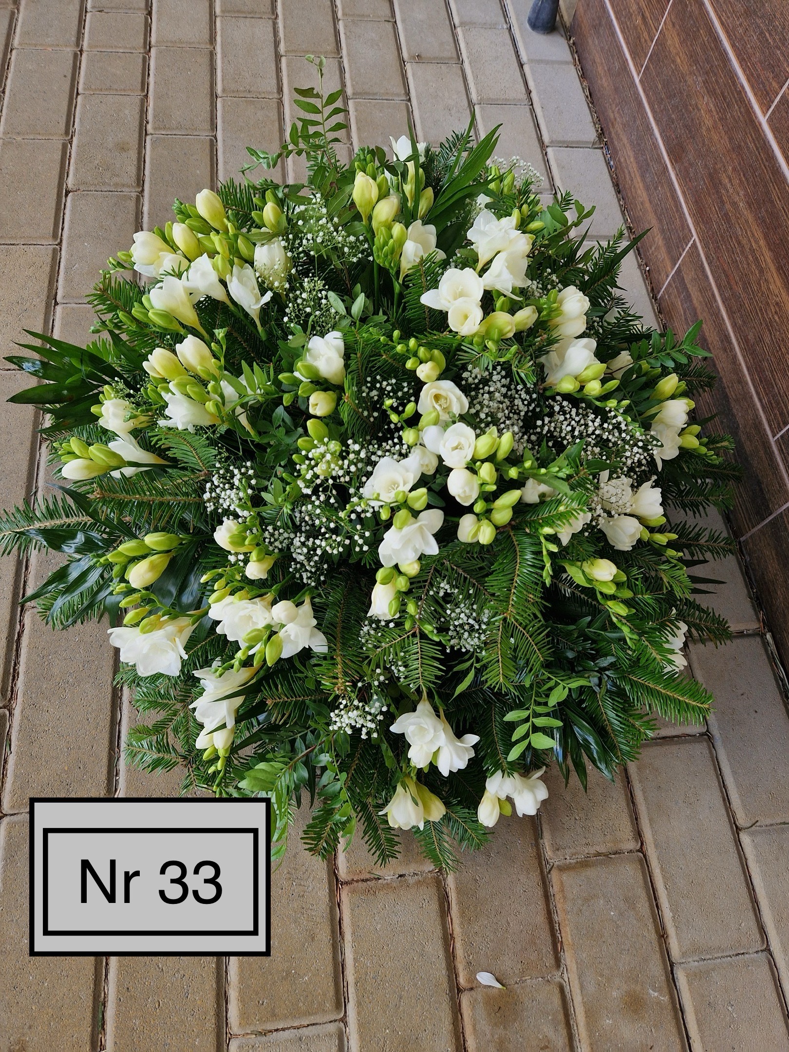 Wiązanki<br /><span>z kwiatów żywych</span>